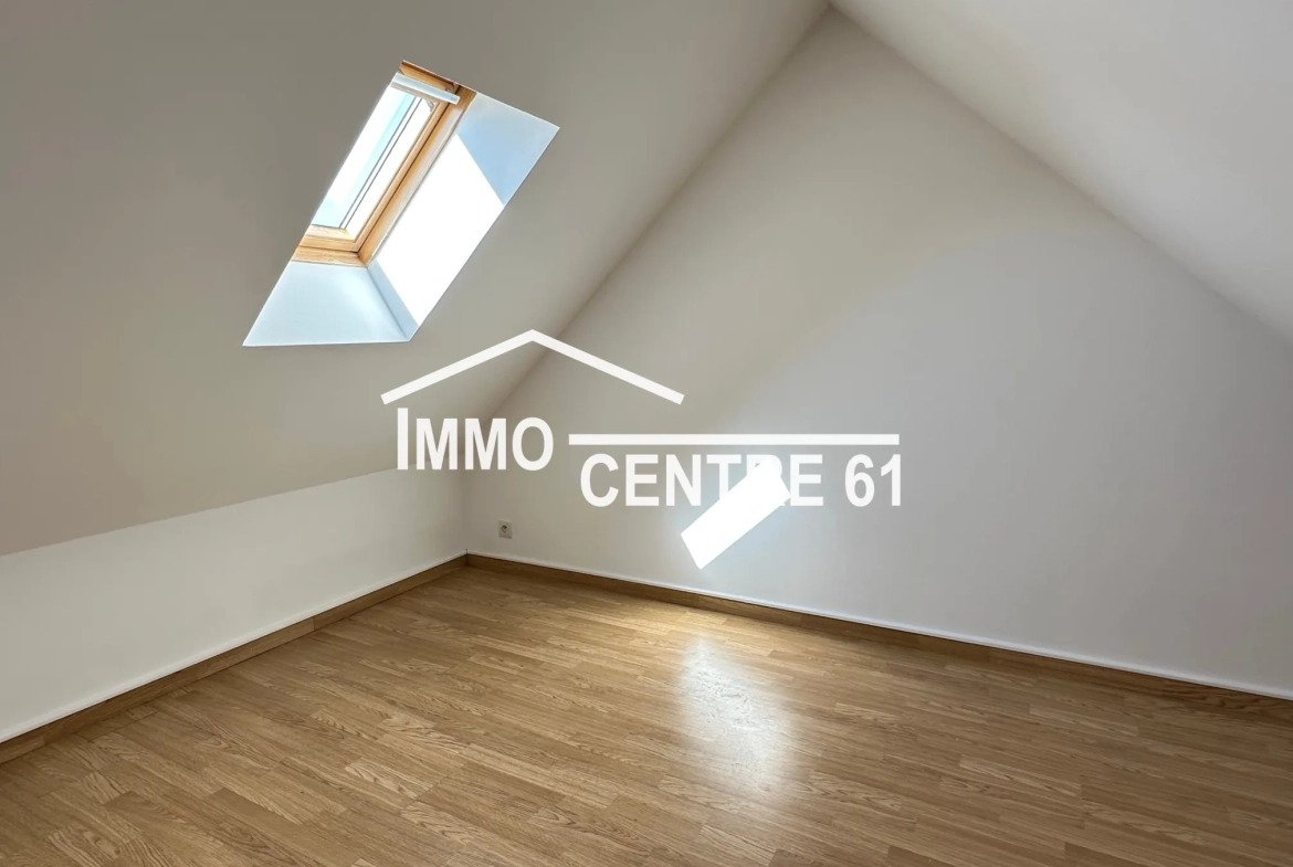 Achat maison de ville avec terrasse et jardin à Couterne 61410 