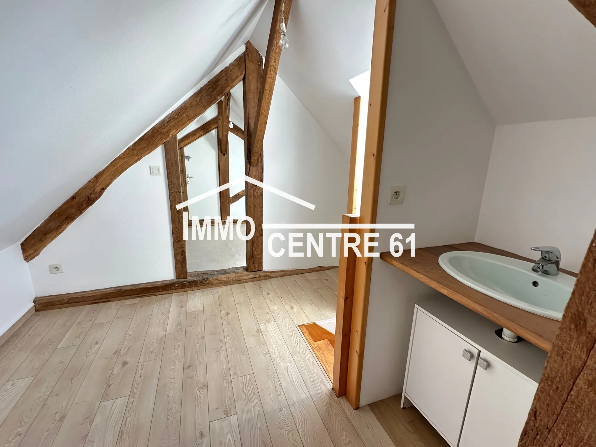 Achat maison de ville avec terrasse et jardin à Couterne 61410 
