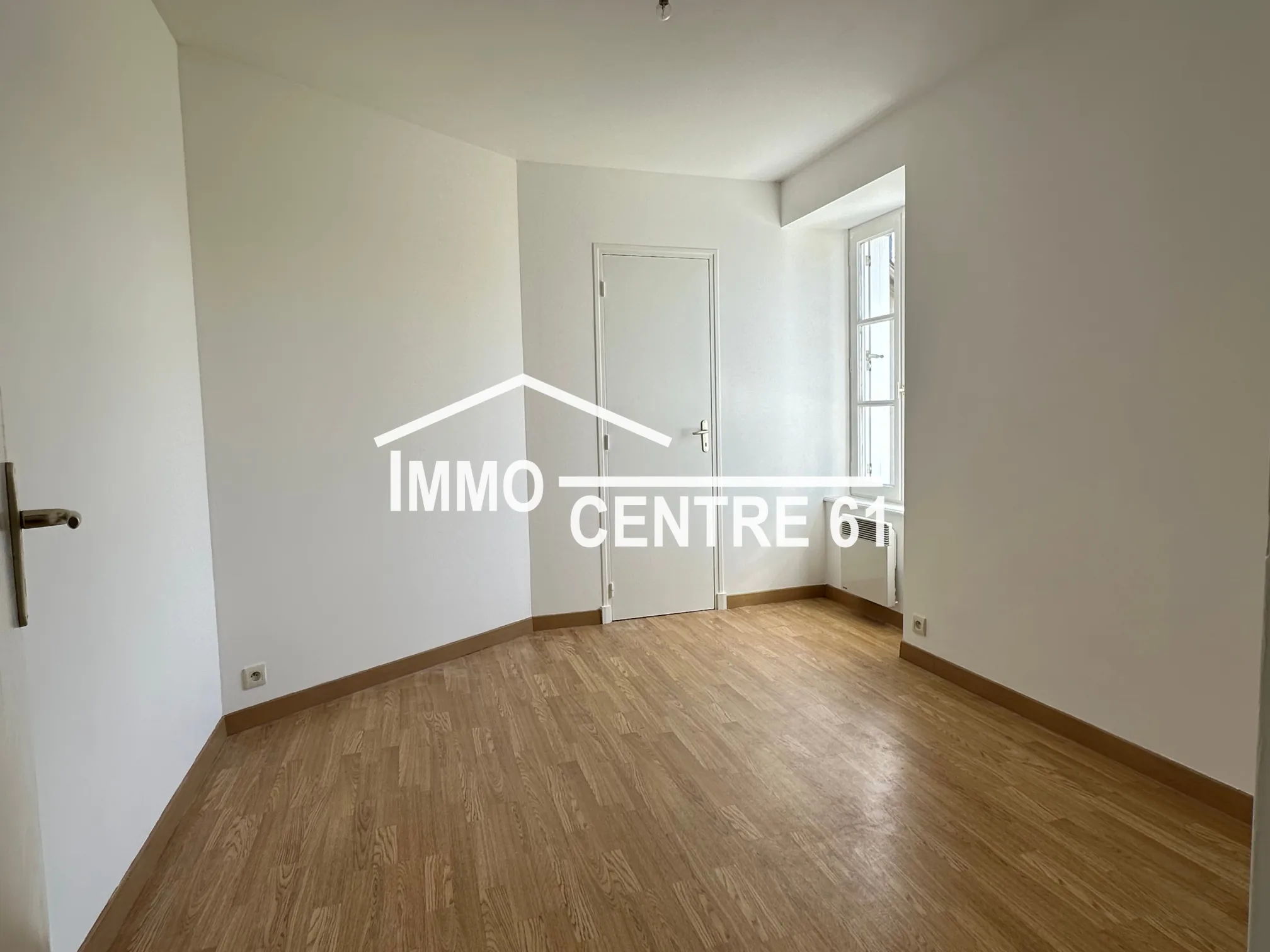 Achat maison de ville avec terrasse et jardin à Couterne 61410 