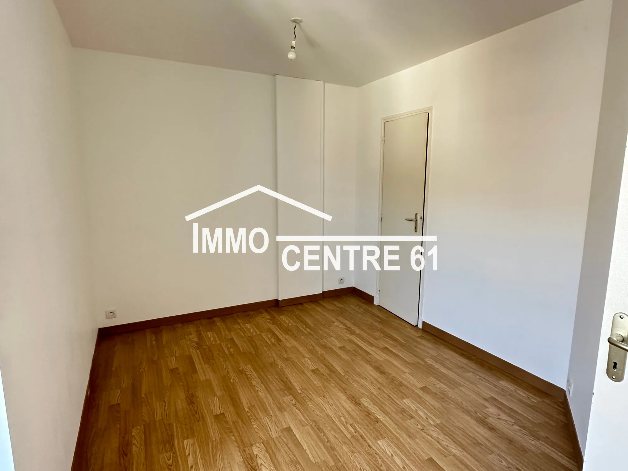 Achat maison de ville avec terrasse et jardin à Couterne 61410 