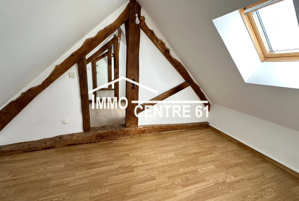 Achat maison de ville avec terrasse et jardin à Couterne 61410 