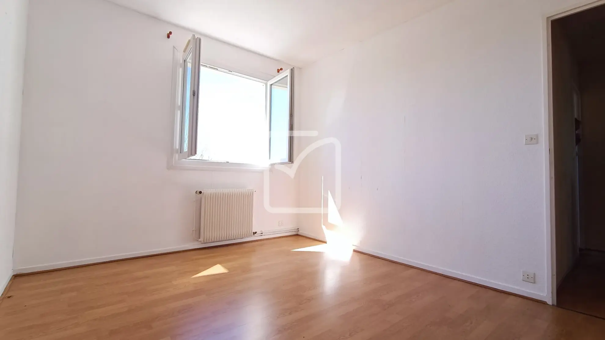 Maison à vendre à Trélissac - 4 chambres, jardin et garage 