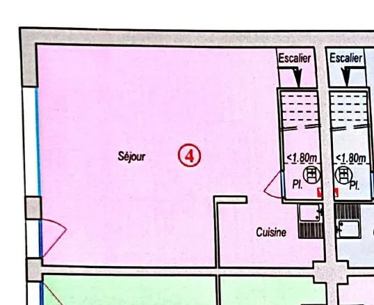 Maison jumelée à rénover de 62,4 m² avec jardin et parking à Marcoussis 