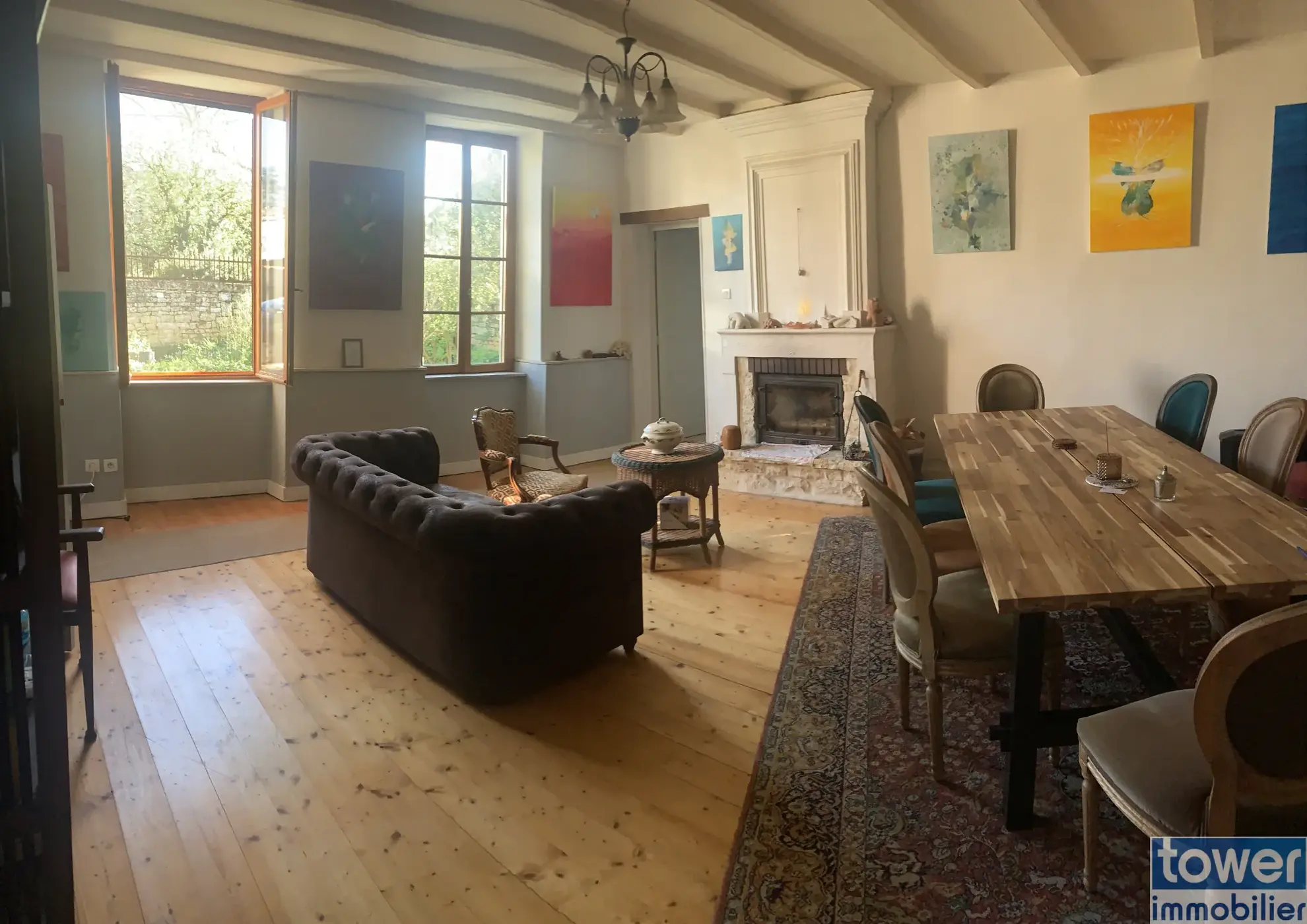 Maison familiale de 7 pièces avec studio indépendant à Les Touches de Périgny, 17160 