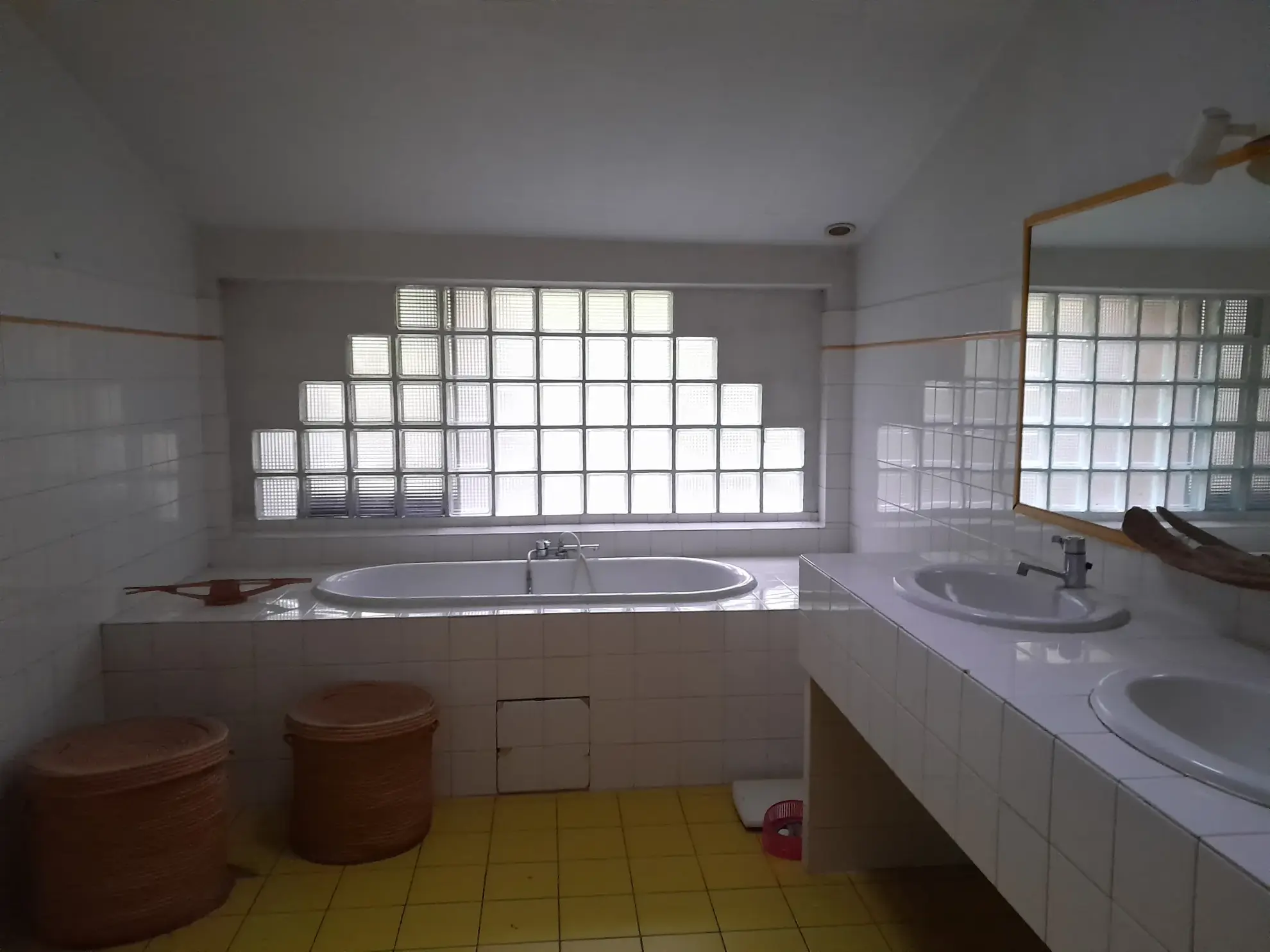 Maison de caractère à Moissac avec studio et grand jardin 