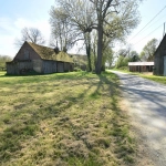 Ferme ancienne à réhabiliter avec dépendances près de Brou et Arrou