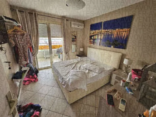 Appartement de 59m² à vendre à Cannes avec garage et balcon - Prix attractif 