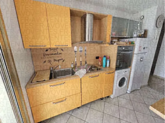 Appartement de 59m² à vendre à Cannes avec garage et balcon - Prix attractif 