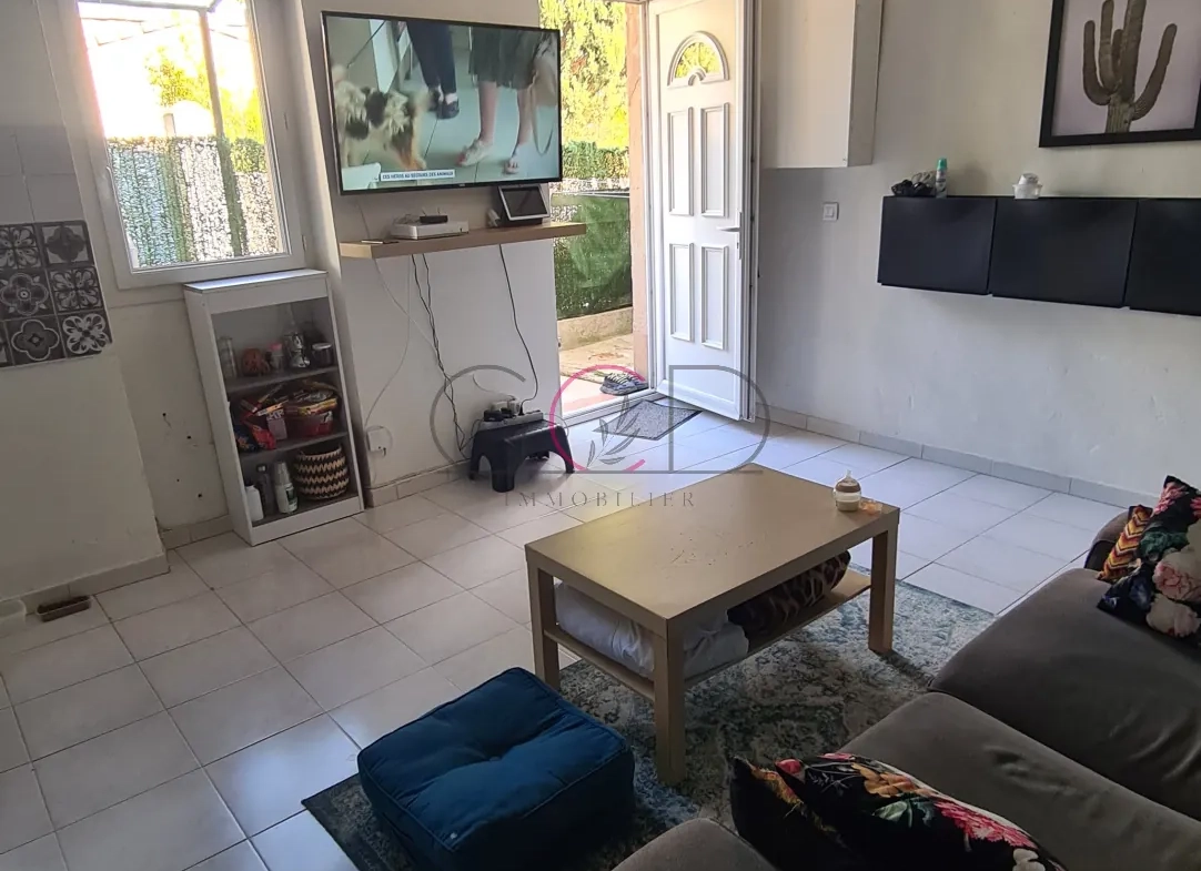 Appartement T2 avec balcon au cœur de Coudoux – Charmant et pratique 