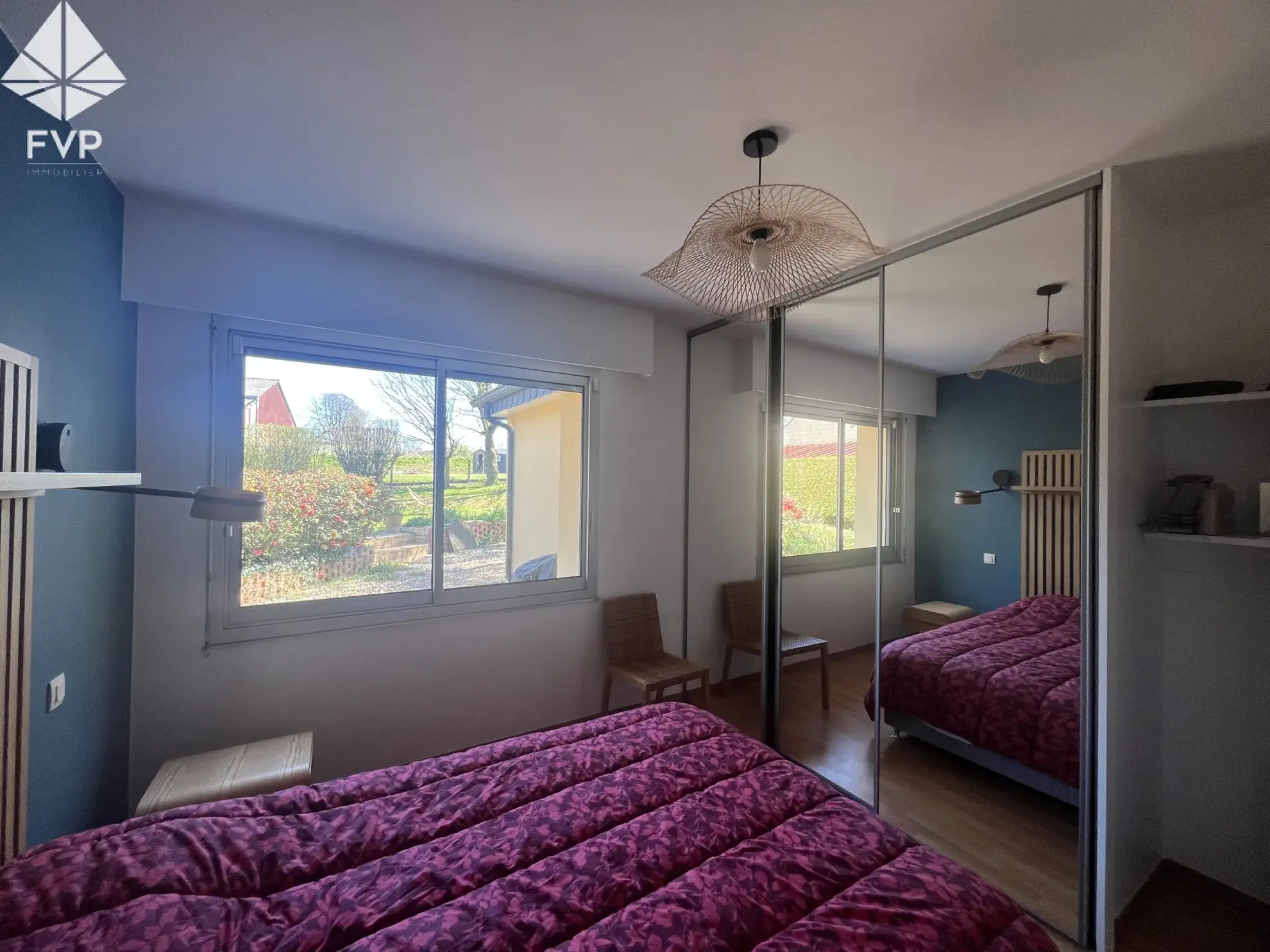 Maison de village récente avec garage, 160 m², terrain clos, proche Yvetot et Fauvillé en Caux 