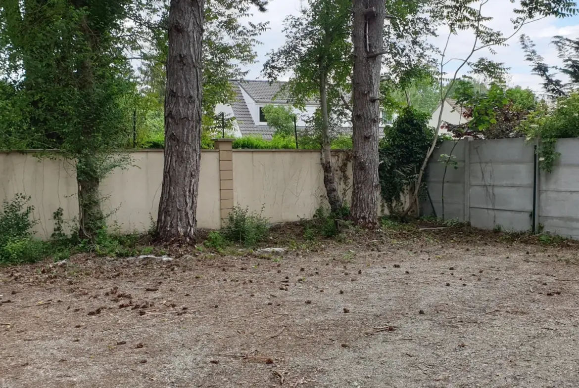 Appartement T4 avec studio indépendant à Meulan – Potentiel locatif élevé 