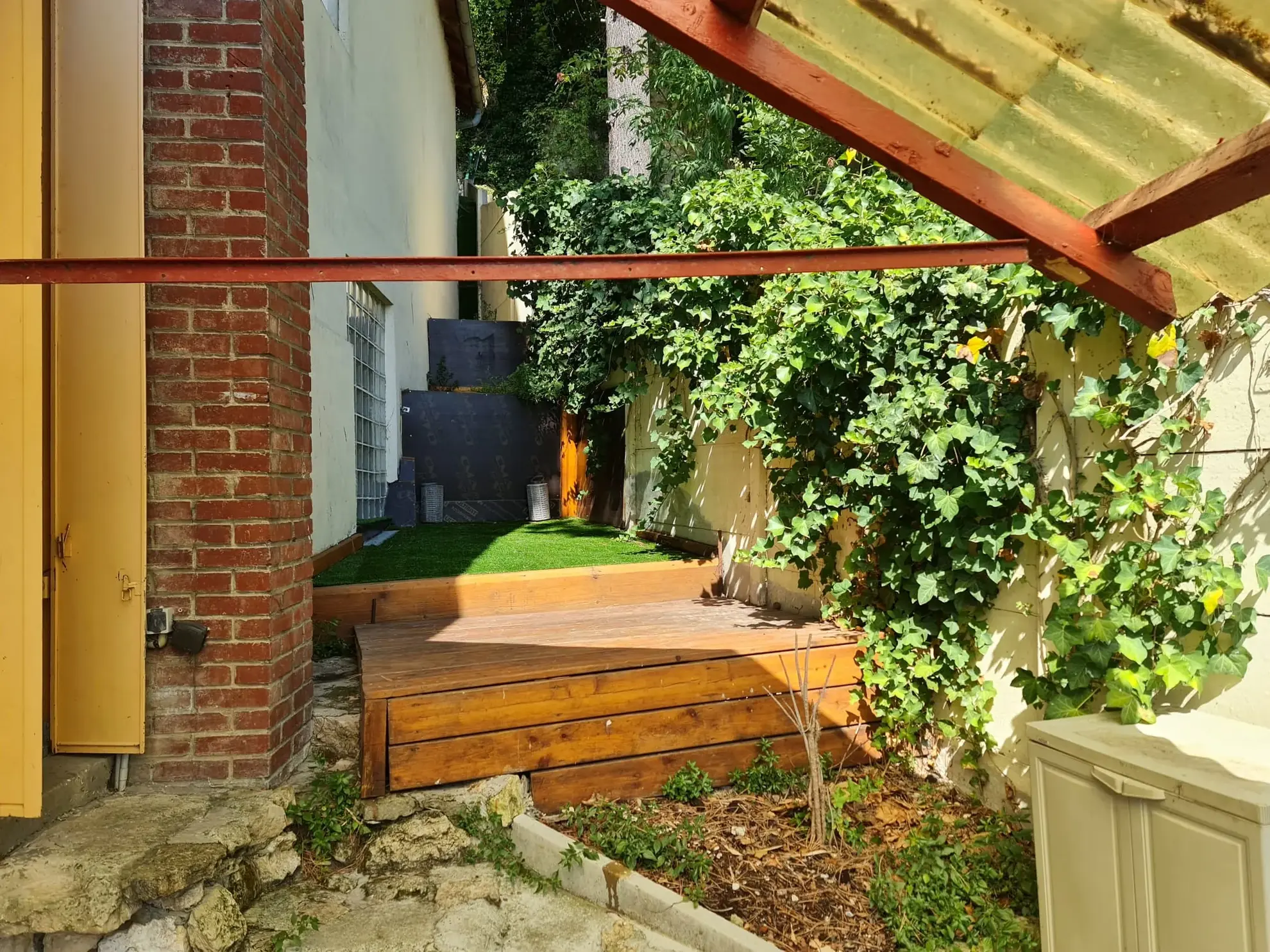 Appartement T4 avec studio indépendant à Meulan – Potentiel locatif élevé 