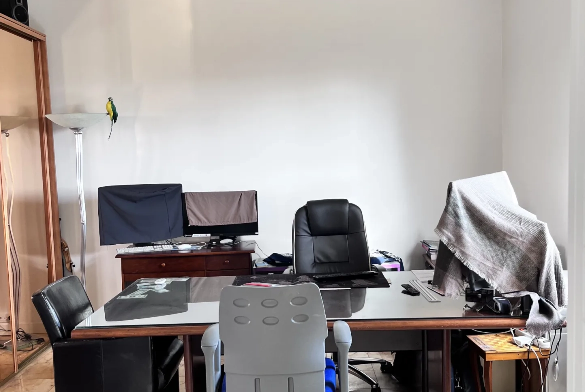 Appartement T4 avec studio indépendant à Meulan – Potentiel locatif élevé 