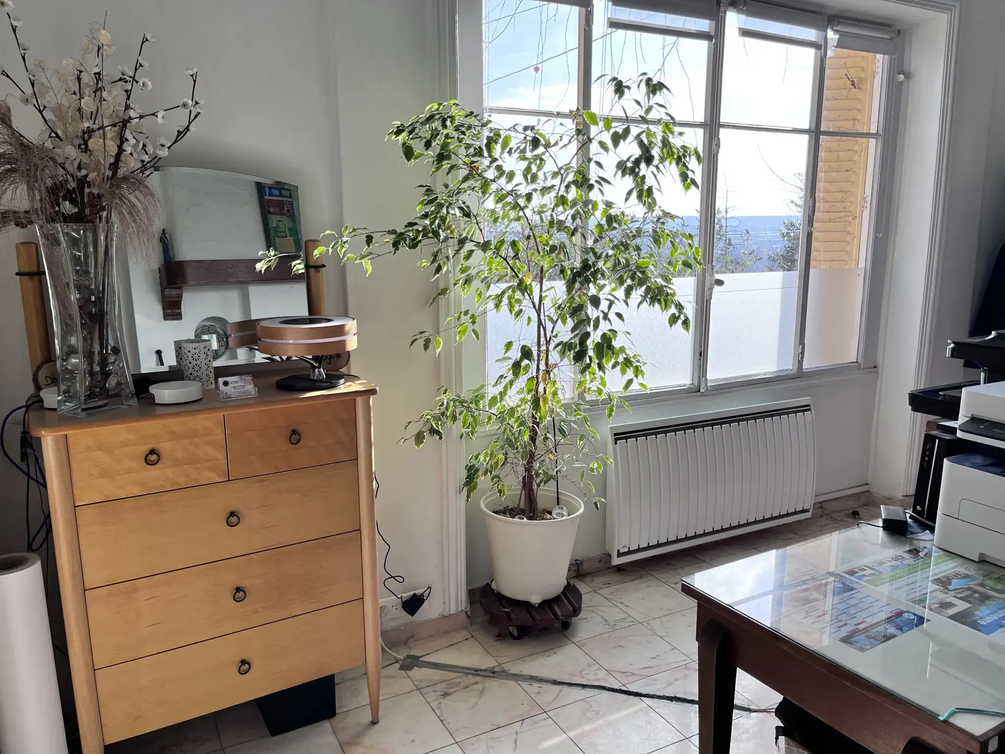 Appartement T4 avec studio indépendant à Meulan – Potentiel locatif élevé 