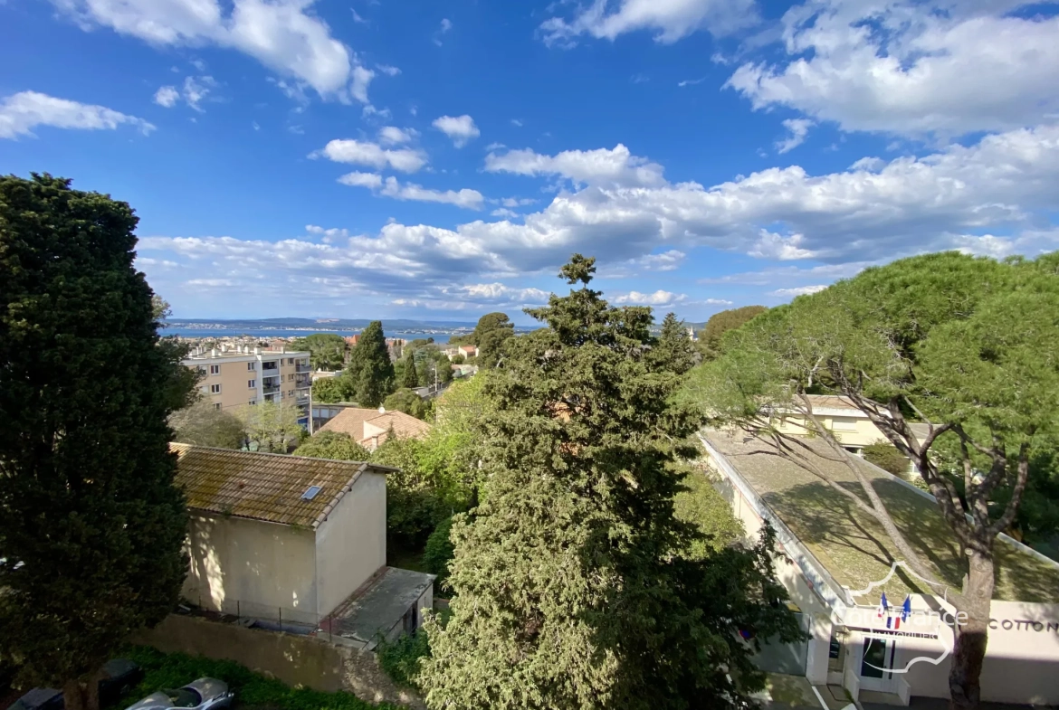 Appartement 53 m² avec Vue sur l'Étang de Thau à Sète - 2 Chambres 