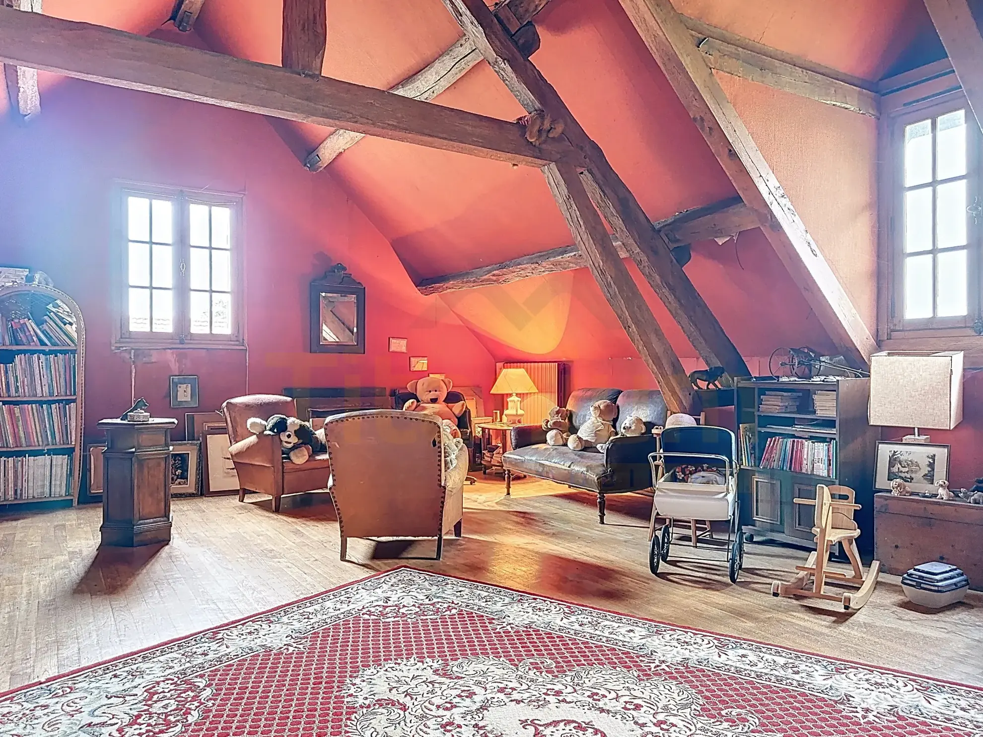 Maison de charme à rénover avec grand jardin près de Beauvais 