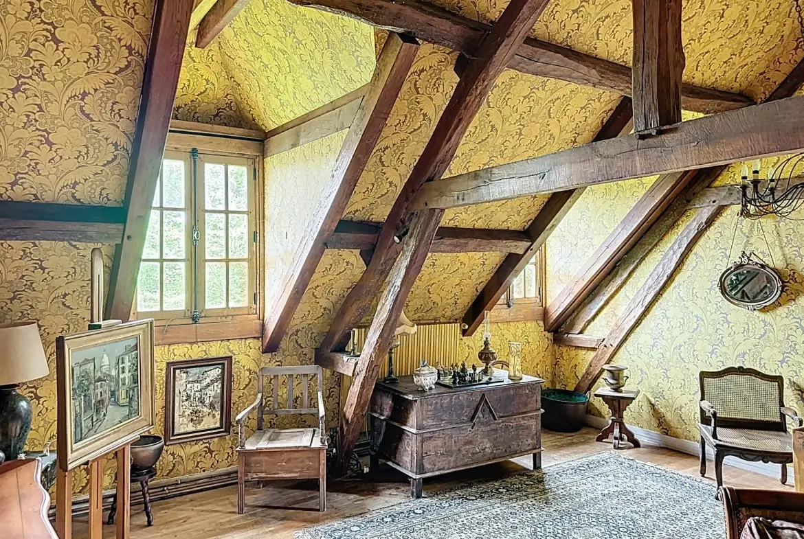 Maison de charme à rénover avec grand jardin près de Beauvais 