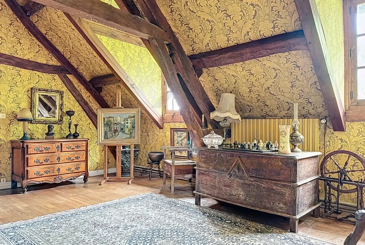 Maison de charme à rénover avec grand jardin près de Beauvais 
