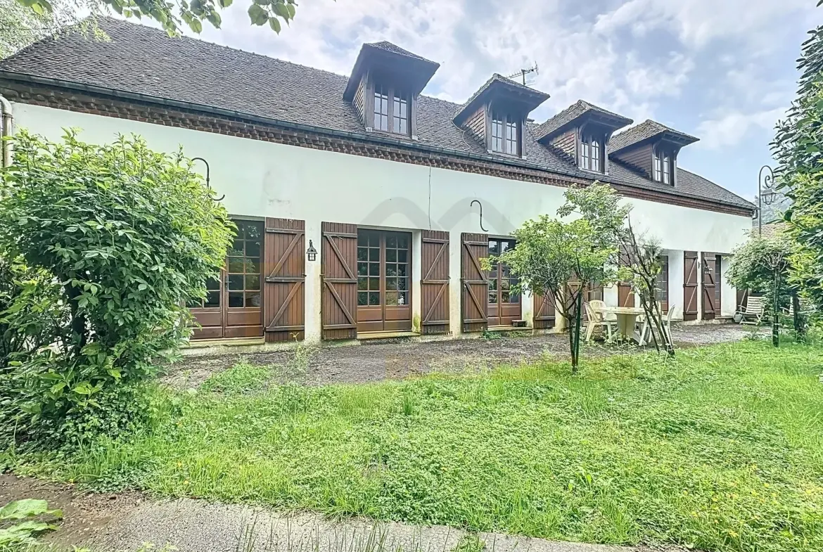 Maison de charme à rénover avec grand jardin près de Beauvais 