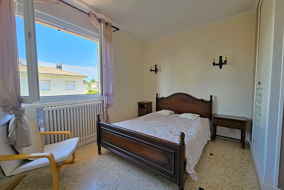 Maison familiale de 133 m² avec jardin, garage et abri camping-car à Villeneuve-sur-Lot 