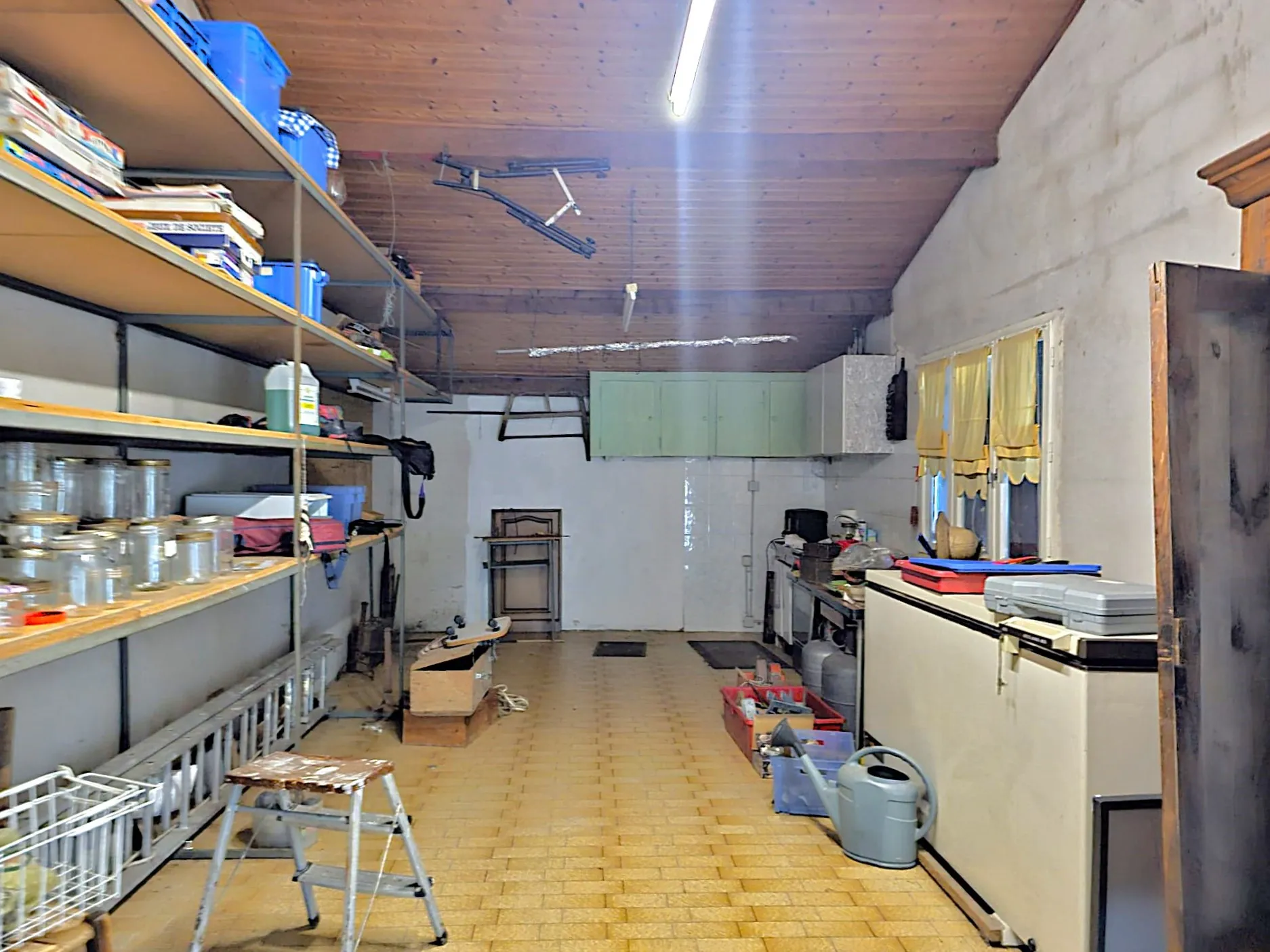 Maison familiale de 133 m² avec jardin, garage et abri camping-car à Villeneuve-sur-Lot 