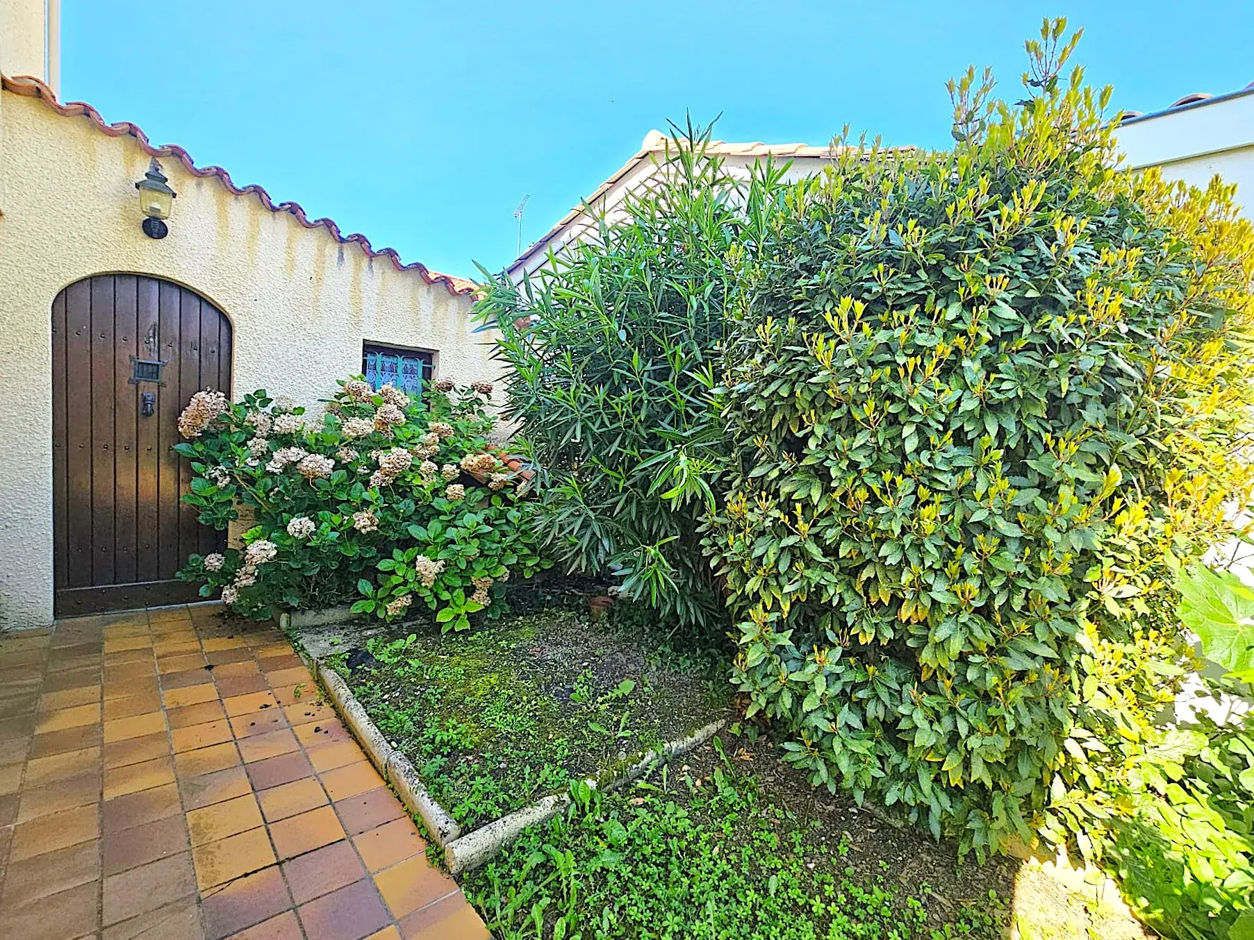 Maison familiale de 133 m² avec jardin, garage et abri camping-car à Villeneuve-sur-Lot 