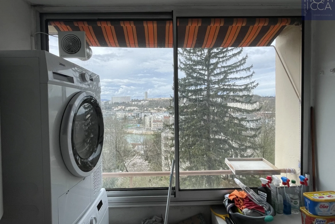 Appartement T3 de 54,31 m² avec vue dégagée sur la Saône à Lyon 4ème 