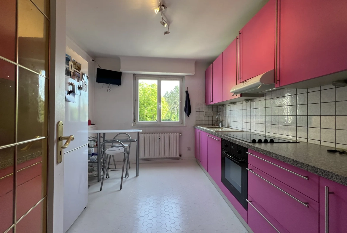A vendre appartement 3 pièces de 74 m² au centre de Colmar avec garage et cave 