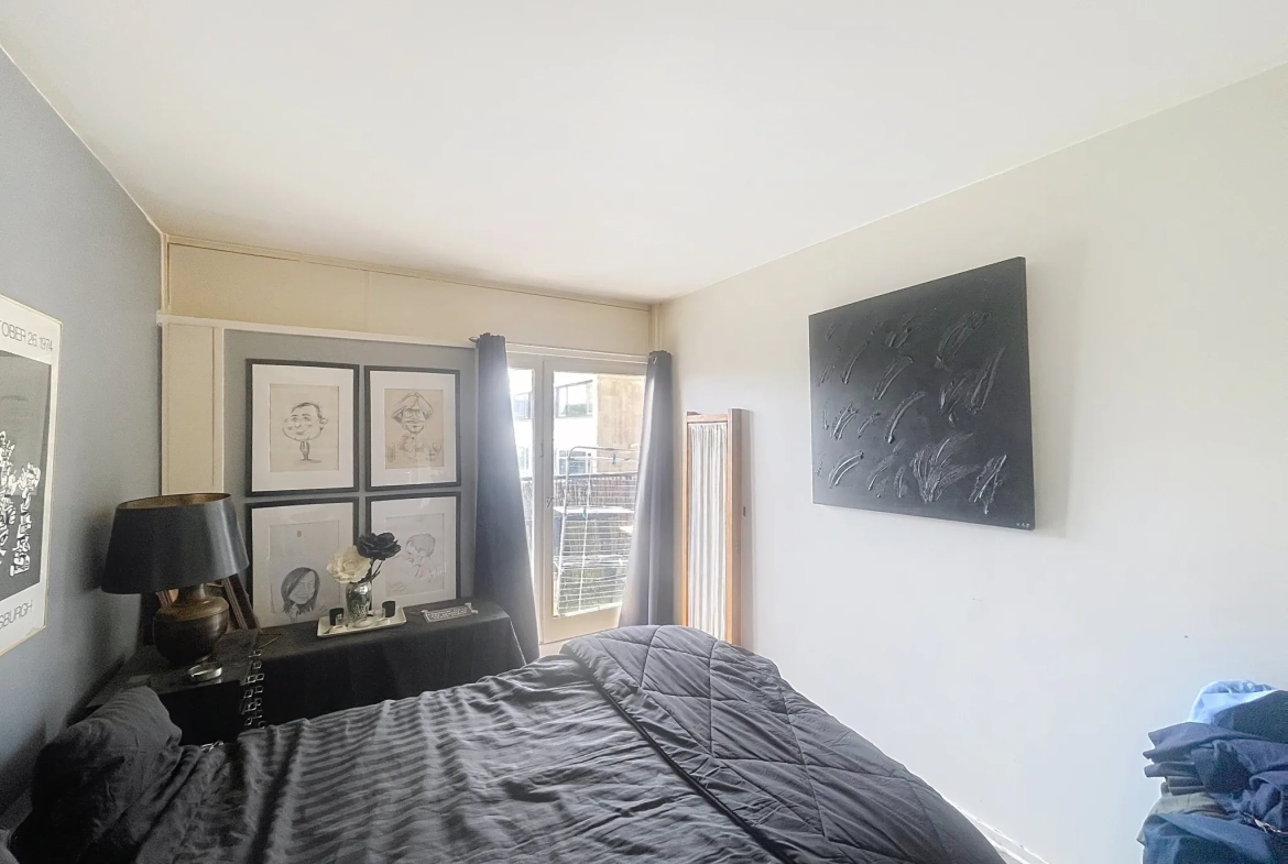 Appartement de 97 m² avec balcon à Tourcoing dans un environnement calme 