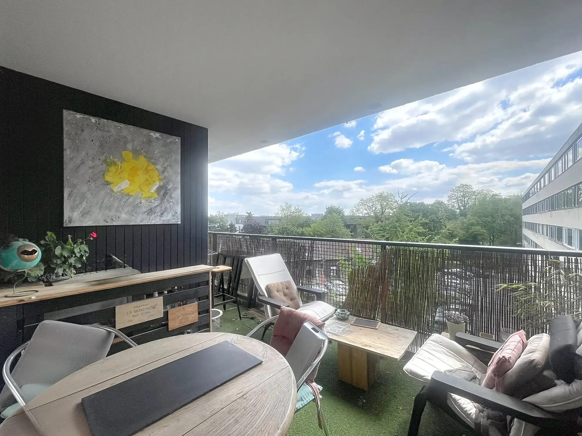 Appartement de 97 m² avec balcon à Tourcoing dans un environnement calme 