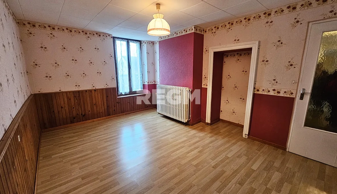 Charmante maison longère de 101 m² à Pont-sur-Vanne avec potentiel d’agrandissement 