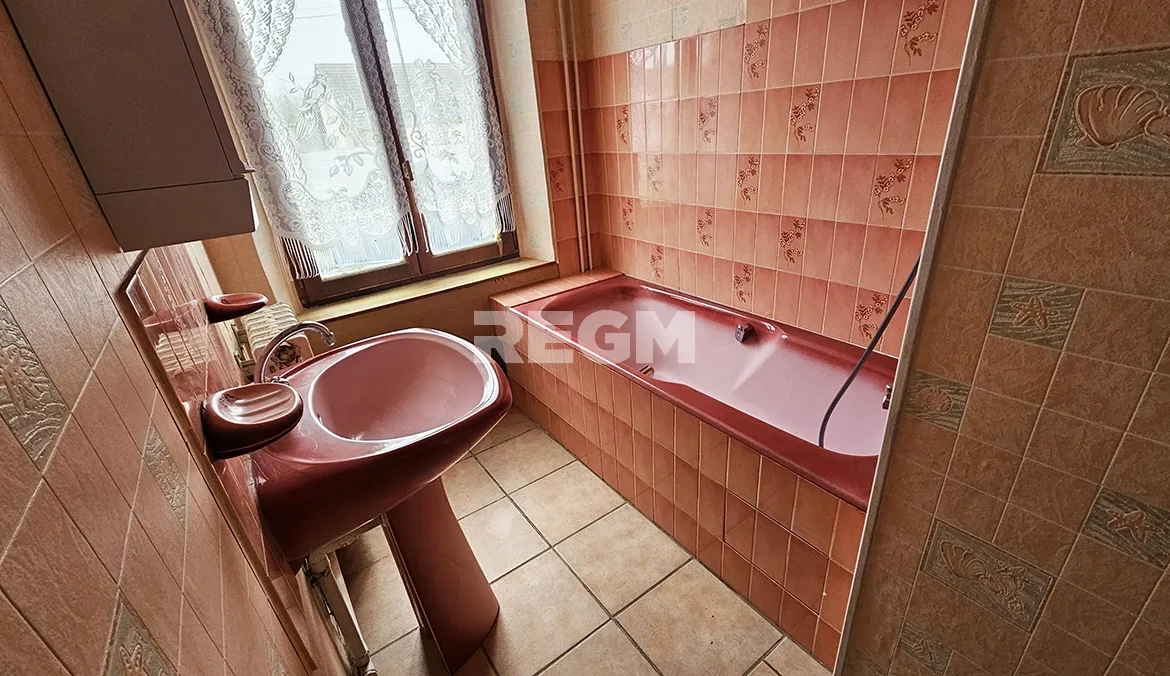 Charmante maison longère de 101 m² à Pont-sur-Vanne avec potentiel d’agrandissement 