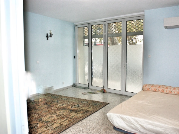 Spacieuse maison familiale à Piolenc avec potentiel d’aménagement