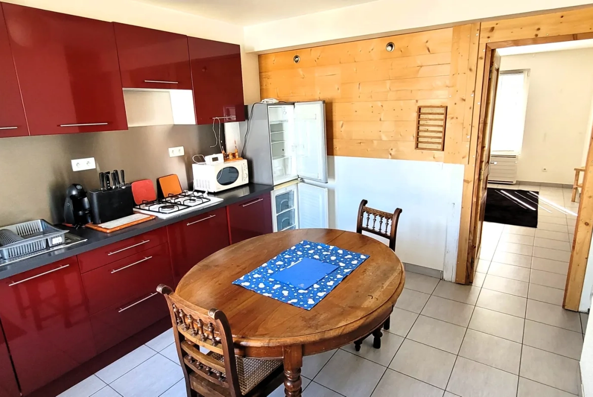 Appartement T2 rénové avec terrasse et parking à Gunsbach près de Munster 