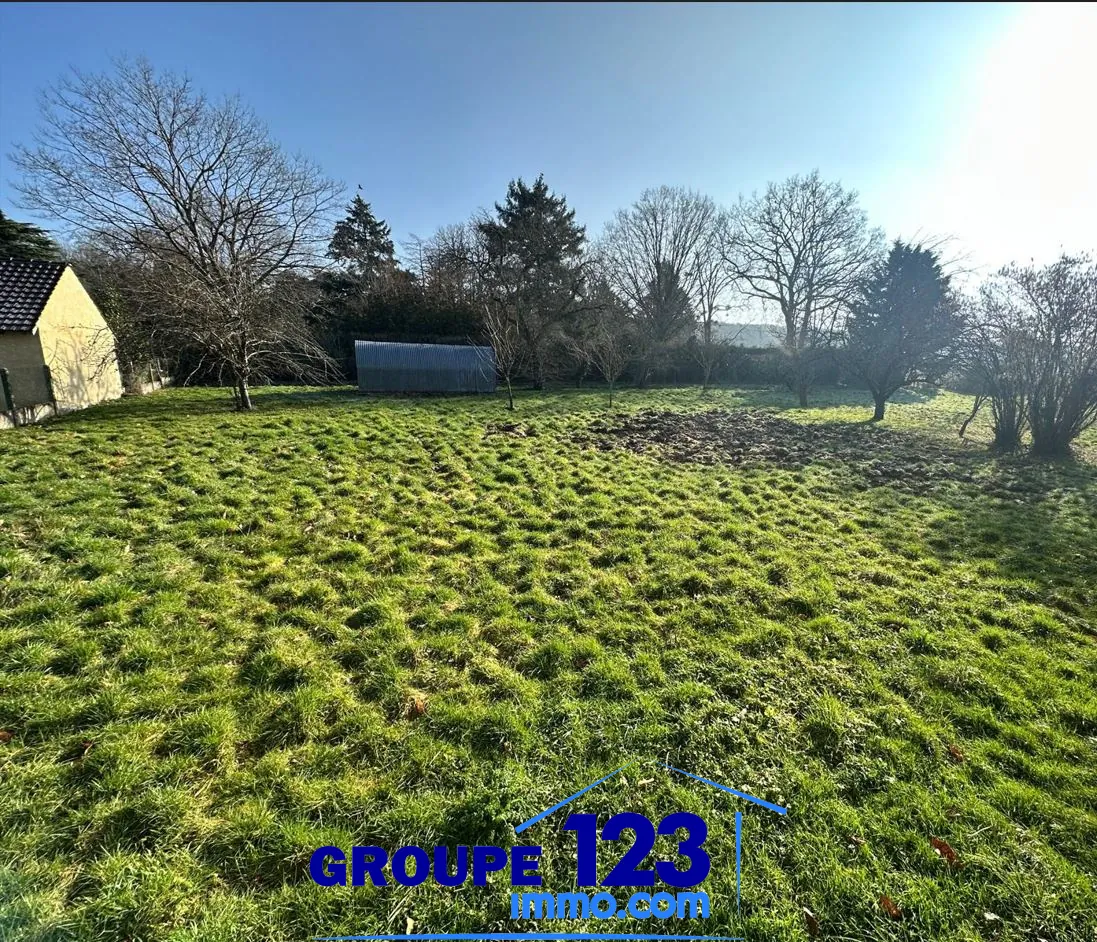 Maison de 126 m² avec garage et terrain de 2000 m² à Moneteau 