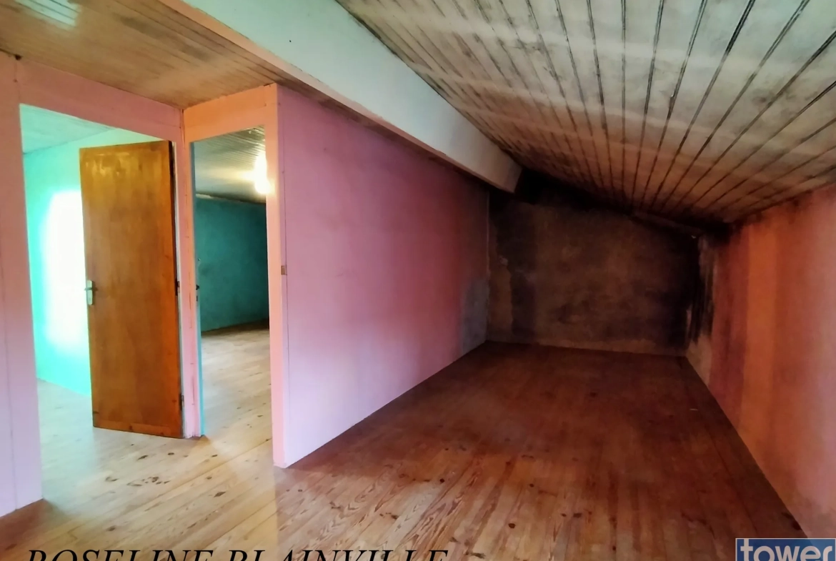 Maison de village à rénover à Meursac - 83 m², proche Royan 