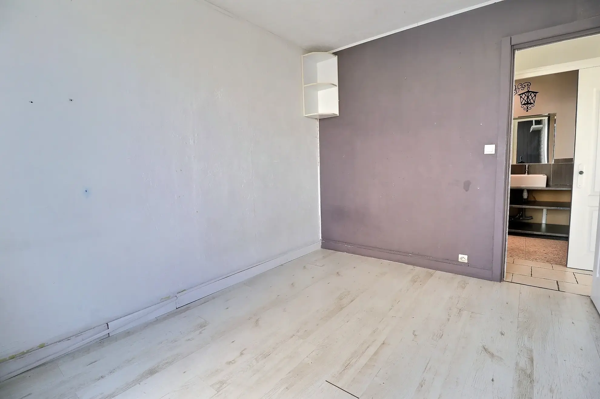 Charmant appartement de 70 m² avec parking, cave et vue dégagée à Marseille, secteur Montolivet-Saint Just 