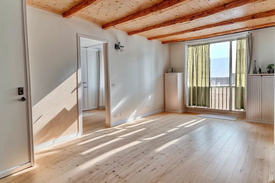Charmant appartement de 70 m² avec parking, cave et vue dégagée à Marseille, secteur Montolivet-Saint Just 
