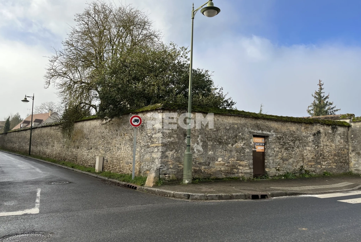 Terrain constructible de 551 m² à La Chapelle-la-Reine, proche commodités 