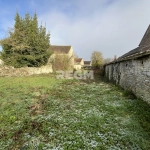 Terrain constructible de 551 m² à La Chapelle-la-Reine, proche commodités