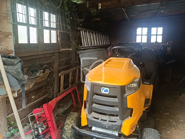 Longère rénovée de 165 m2 avec grand terrain à Mauron en campagne 