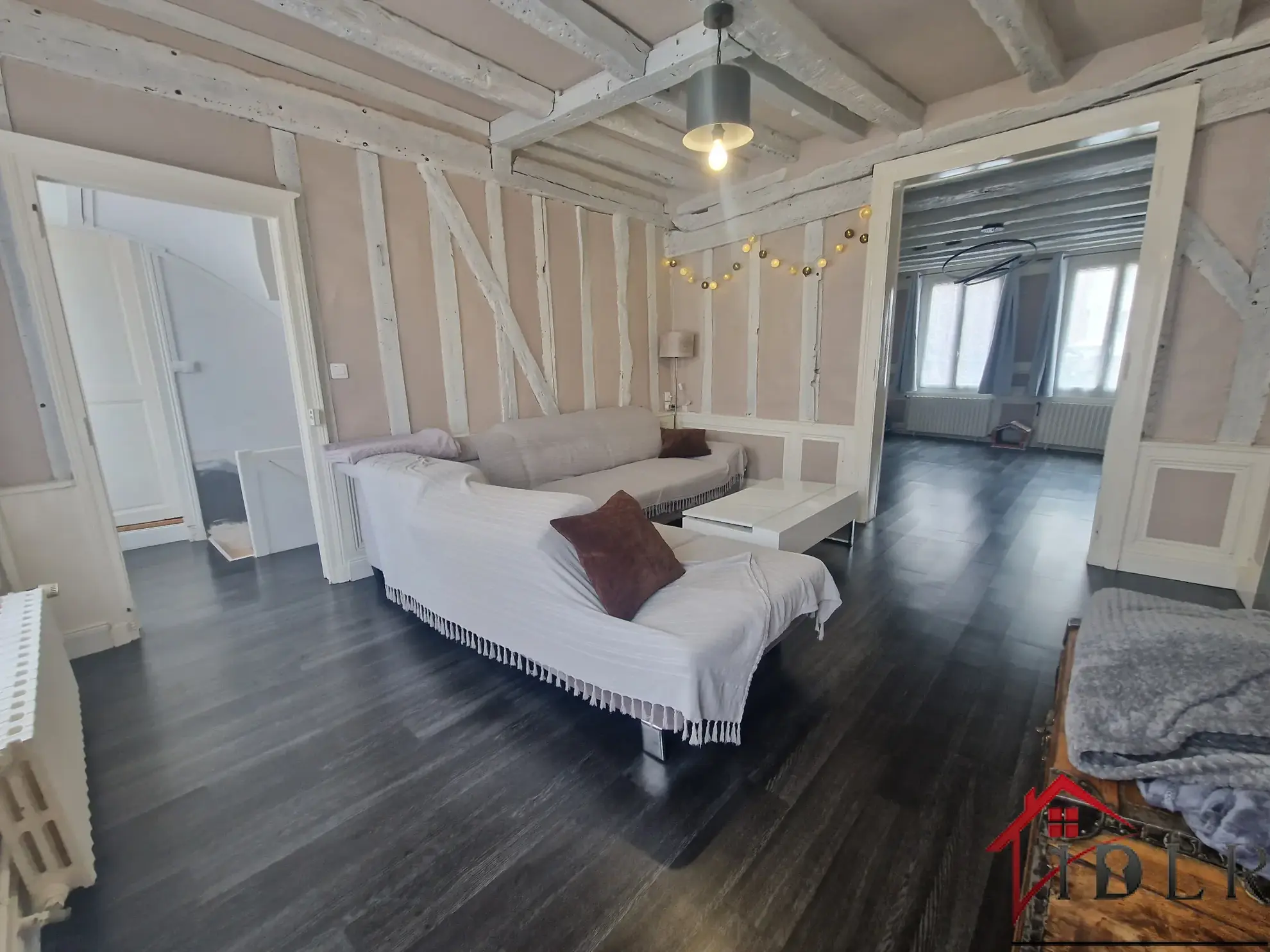 Charmante maison de ville en triplex de 135 m² à Chalons-en-Champagne 
