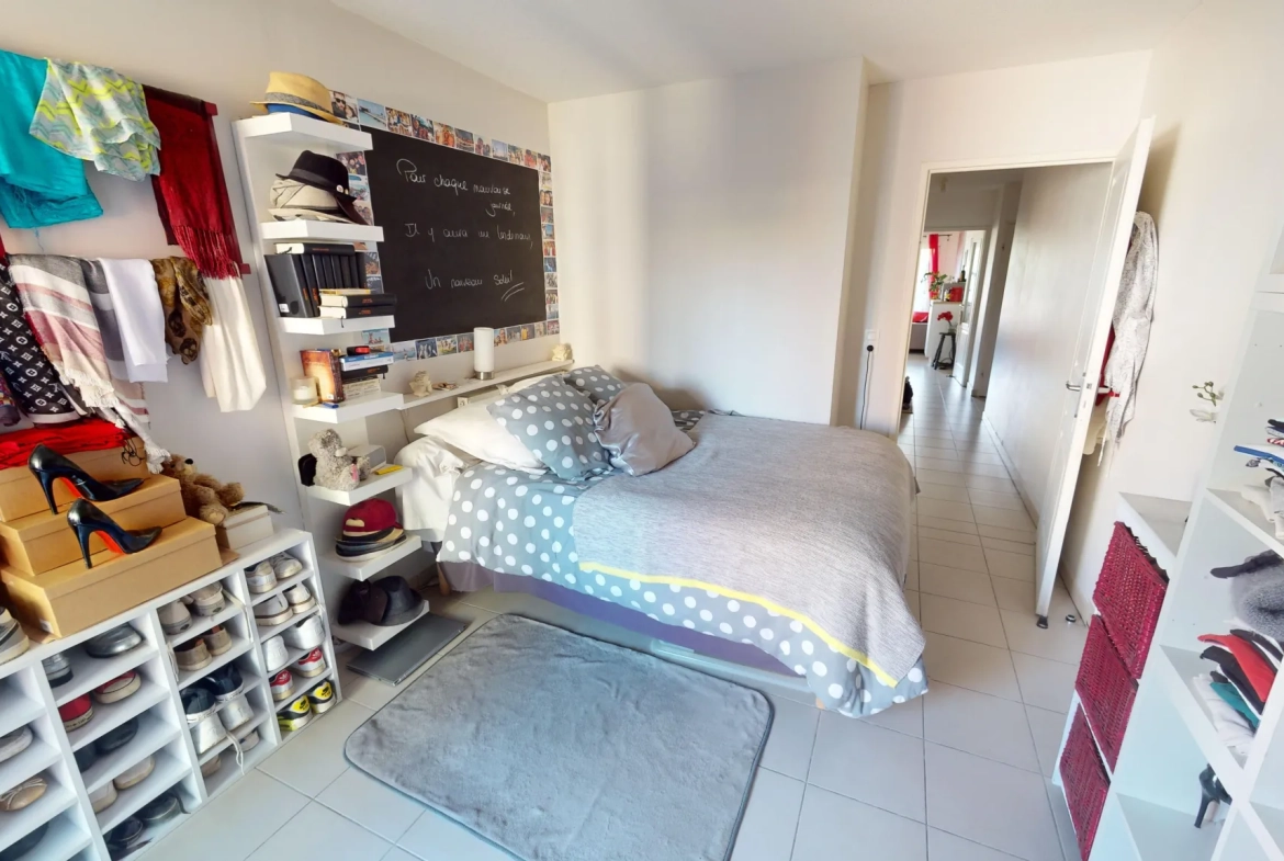 Appartement T3 avec terrasse et garage à Montpellier dans résidence récente 