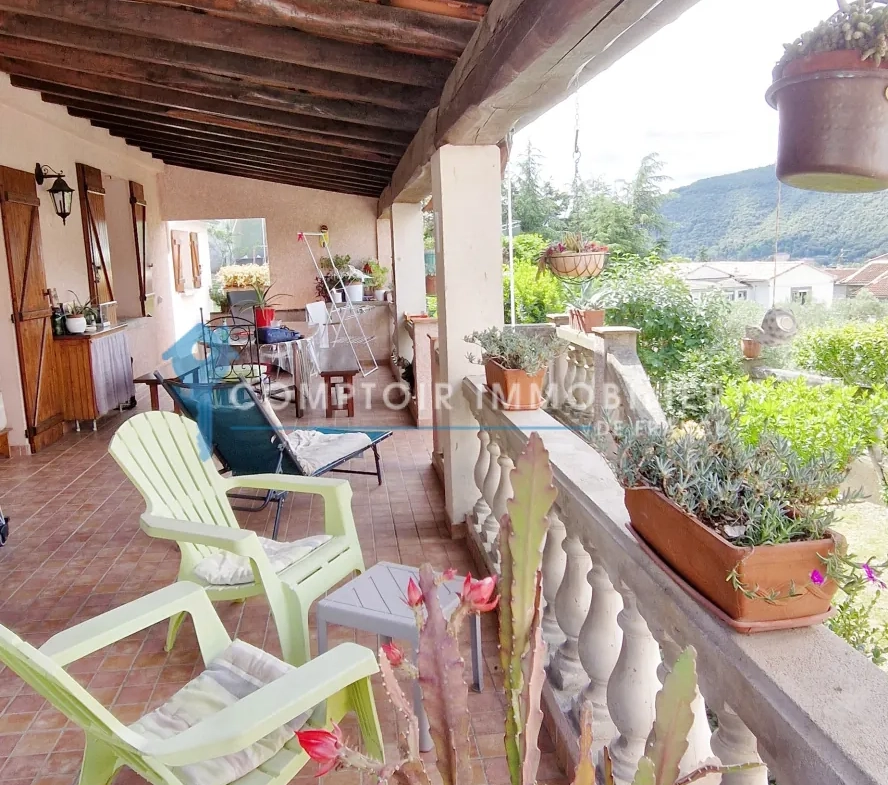 Belle maison de plain-pied avec terrasse et vue sur Cévennes à La Grand-Combe 