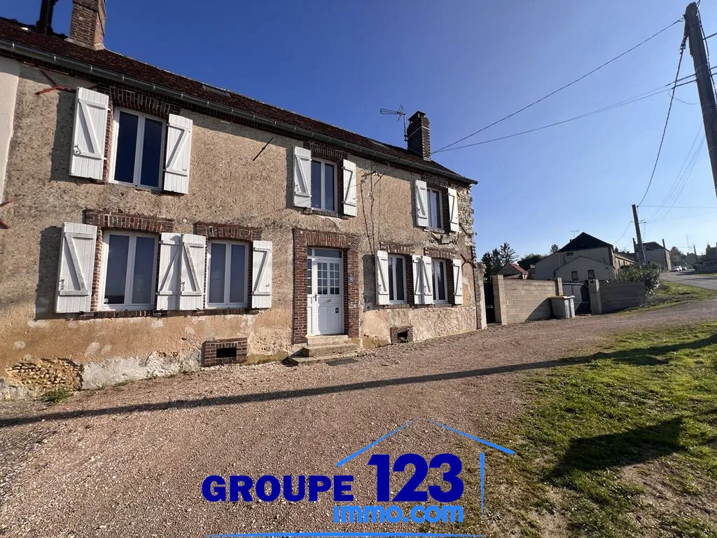 Maison ancienne rénovée avec jardin, 3 chambres près de Toucy 