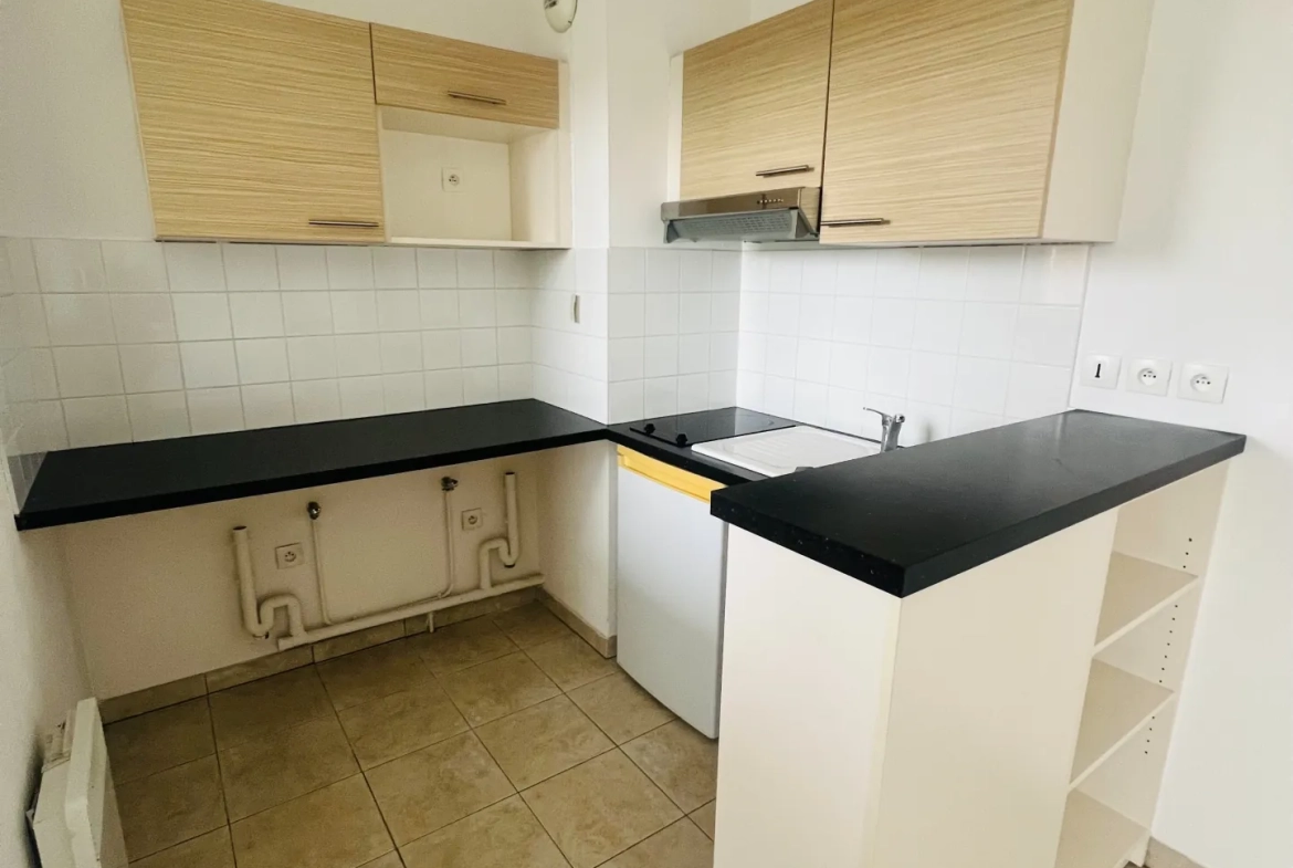Bel appartement 3 pièces avec balcon et parking à Arras 