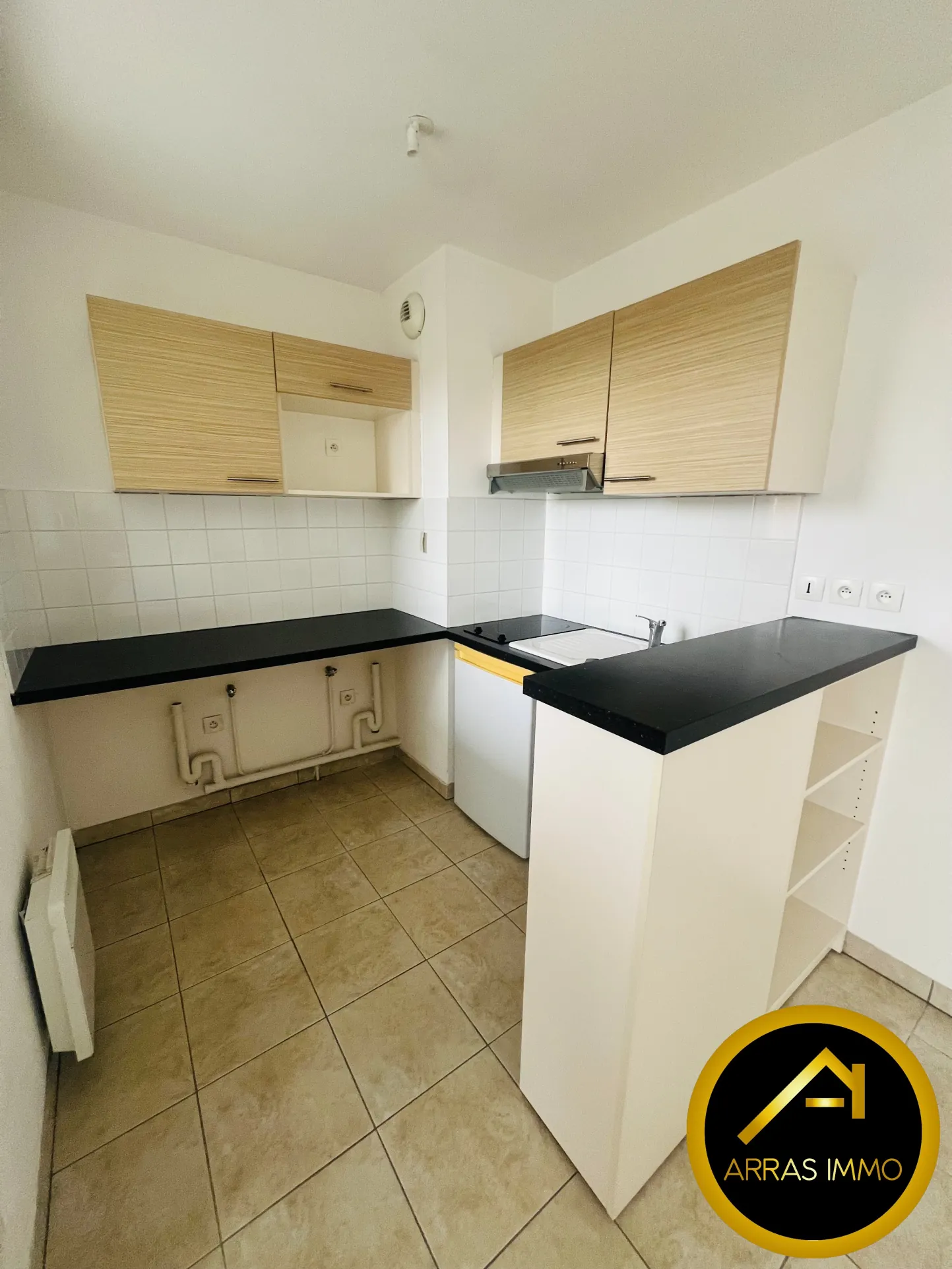 Bel appartement 3 pièces avec balcon et parking à Arras 