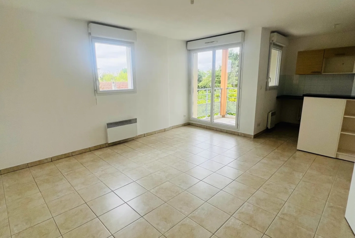 Bel appartement 3 pièces avec balcon et parking à Arras 