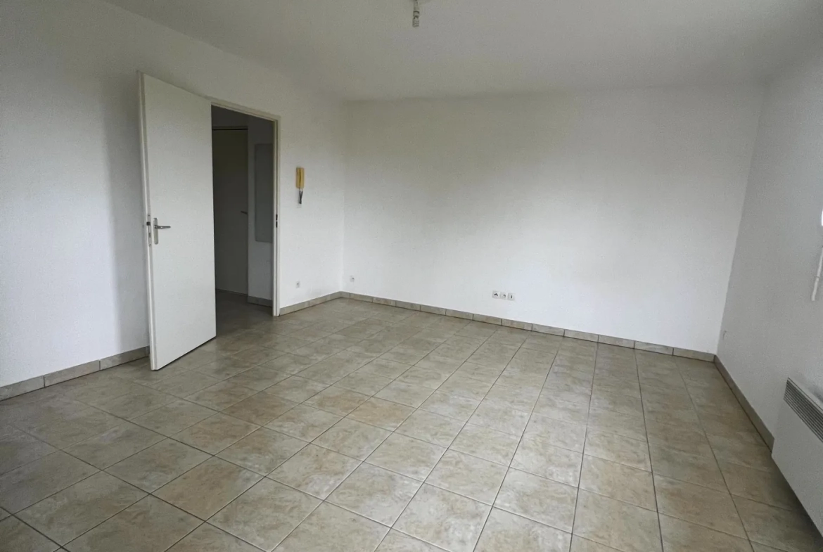 Bel appartement 3 pièces avec balcon et parking à Arras 