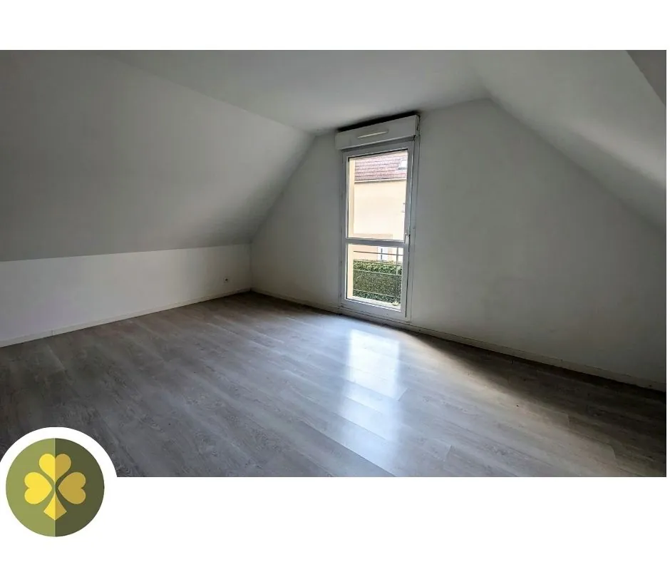Appartement de 60 m² à Gambaïs avec terrasse et vue dégagée à vendre 